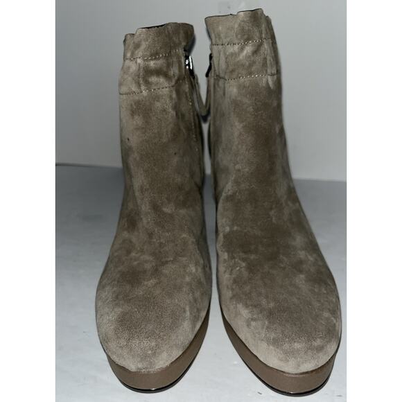 Woman’s Naked Feet‎ Attis Grey Side Zip Heel Boots Size 8 New - Picture 11 of 11